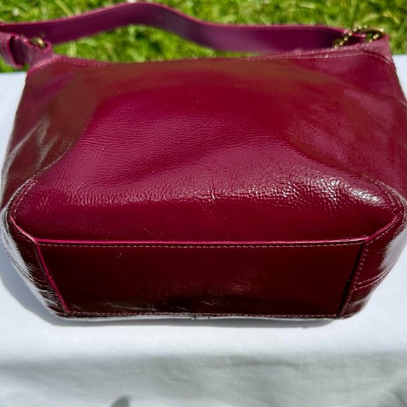 COACH Plum Patent Crinkled Leather Bleecker Hobo Small Y2K Top Handle Bag 41561 - Picture 10 of 16